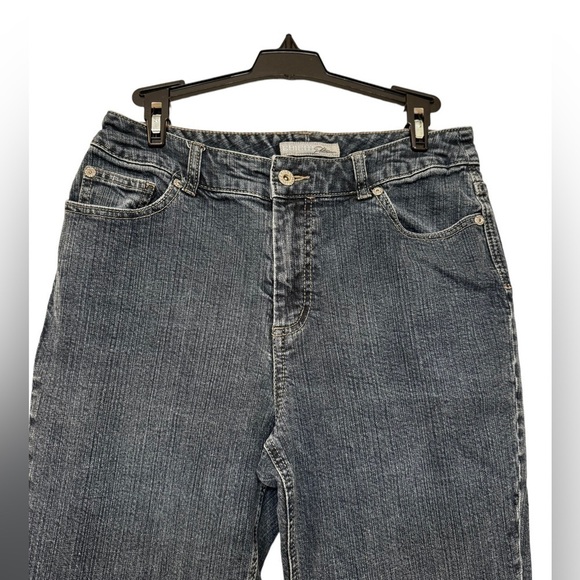 Chicos Platinum Jeans Chico size 1 Short= 8/M - Picture 3 of 7